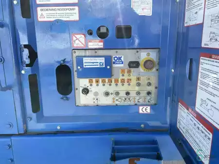 Ostatní 2004  Aichi SR21AJ (11)