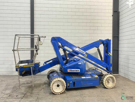 Autres 2005  UpRight AB38 (1)