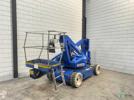 Autres 2005  UpRight AB38 (2)