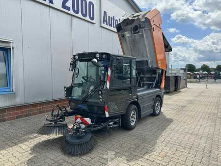 Ride On vakuový zametač 2019  Schmidt Swingo 200+ Compact inkl. Hochdruckreiniger (4)