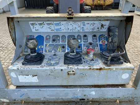 Kloubová pracovní plošina 2015  Manitou 260TJ (3)