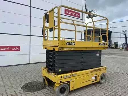 Piattaforme aeree a pantografo 2019  GMG 4046-ED (1)