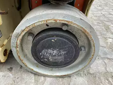 Nacelle à ciseaux 2019  [div]  (6)