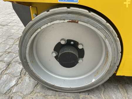 Piattaforme aeree a pantografo 2021  GMG 4046-ED 2.0 (7)
