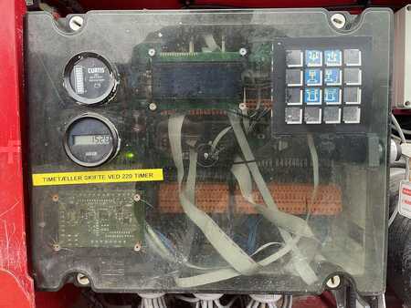 Pracovní plošina s nůžkovým zdvihem 2016  PB S225-12ES (10)