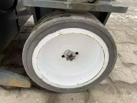 Apparecchiature speciali 2022  Skyjack SJ16 E (6)