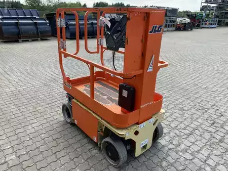 Erikoislaiteet 2016  JLG 1230ES (5)