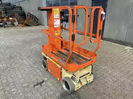 Erikoislaiteet 2016  JLG 1230ES (2)
