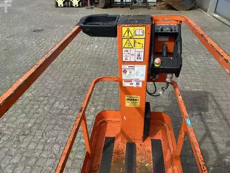 Erikoislaiteet 2016  JLG 1230ES (3)