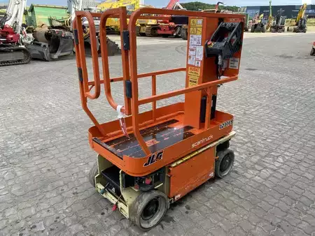 Special devices 2017  JLG 1230ES (4)