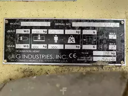 Special devices 2017  JLG 1230ES (9)