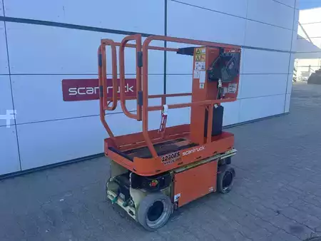 Dispositivos especiales 2016  JLG 1230ES (1)