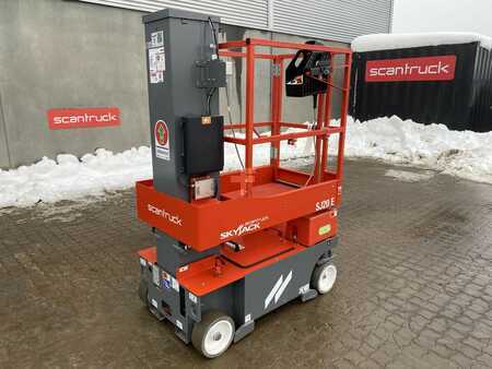 Speciální stroje 2023  Skyjack SJ20E (1)
