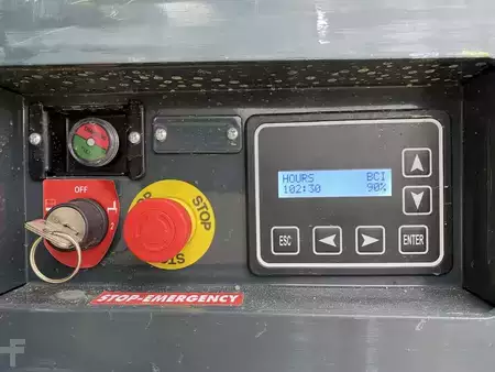 Speciális készülékek 2024  Bravi Leonardo HD (9)