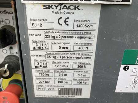 Speciální stroje 2015 Skyjack SJ12 (8)