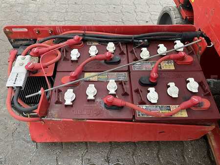 Pracovní plošina s nůžkovým zdvihem 2016  Manitou 78SEC (8)