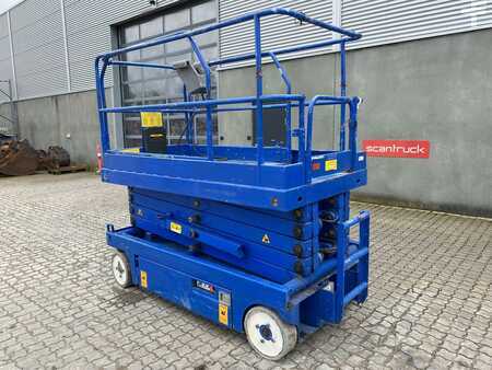 Scissor lift 2008 Upright 26 N (2)