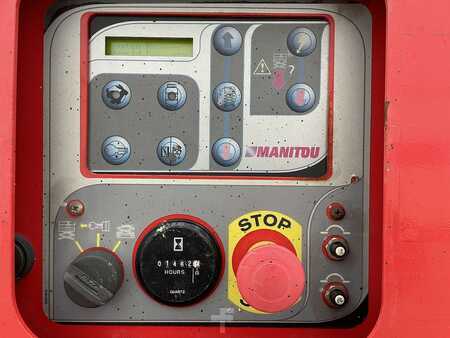 Ollós munka emelvény 2016  Manitou 120SC (9)