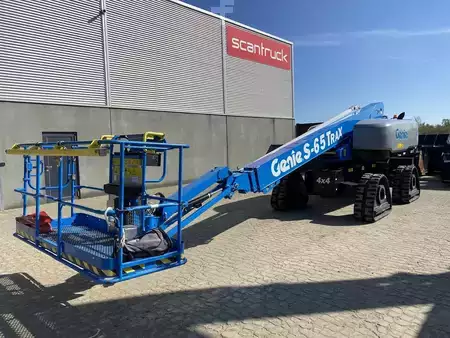 Plataformas articuladas 2024  Genie S-65 TRAX (1)