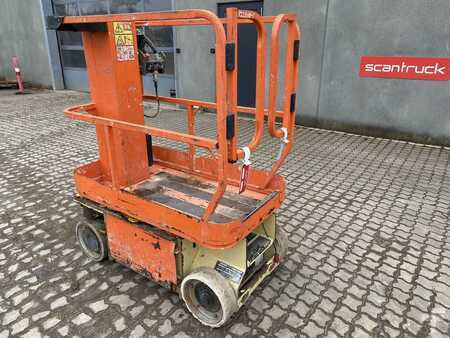 Speciale hoogwerker 2008 JLG 1230ES (2)