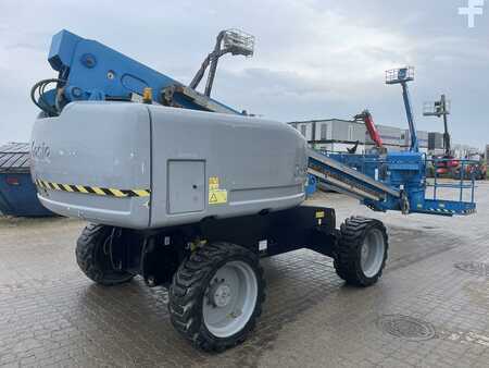 Plataformas articuladas 2008  Genie S-60HC (4)
