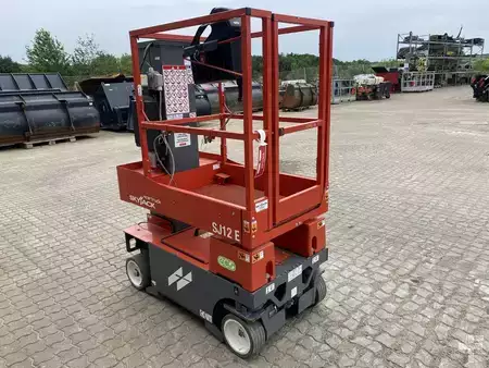 Speciale hoogwerker 2025  Skyjack SJ12 E (5)