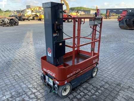 Schaarhoogwerker 2014  Skyjack SJ12 (4)