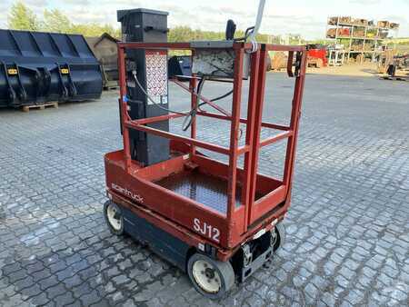 Schaarhoogwerker 2014  Skyjack SJ12 (5)