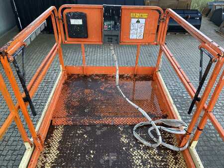 Piattaforme aeree a pantografo 2008  JLG 4069 (3)