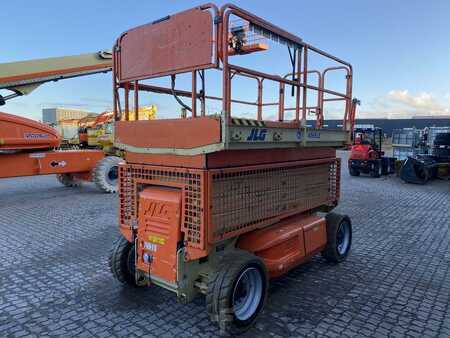 Piattaforme aeree a pantografo 2008  JLG 4069 (4)