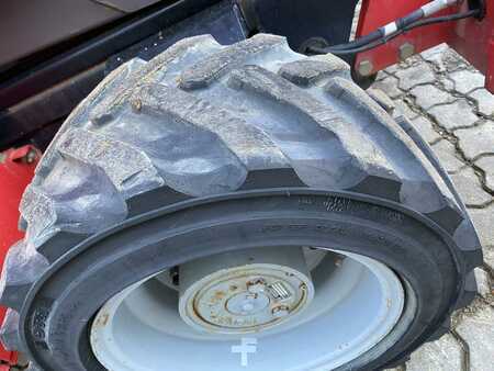 Saksinostimet 2015  Manitou 140SC (6)