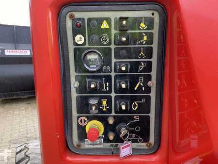 Kloubová pracovní plošina 2006  JLG E450AJ (9)