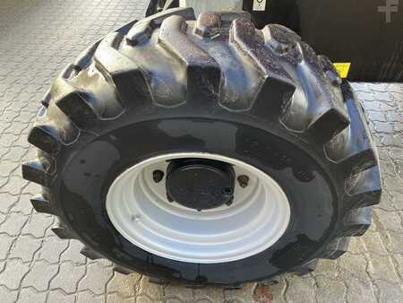 Articulated Boom 2015  Manitou 180ATJ 2 RC (7)