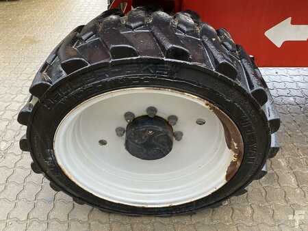 Kloubová pracovní plošina 2016  Manitou 260TJ (7)