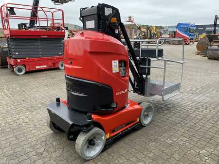 Speciální stroje 2019  Manitou 100VJR (4)