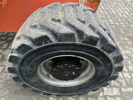 Piattaforme aeree articolate 2013  JLG 800AJ (6)