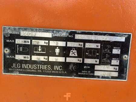 Kloubová pracovní plošina 2013  JLG 860SJ (10)