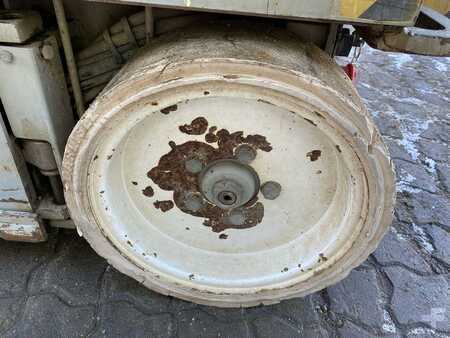 Saksinostimet 2011  Skyjack SJ3219 (6)