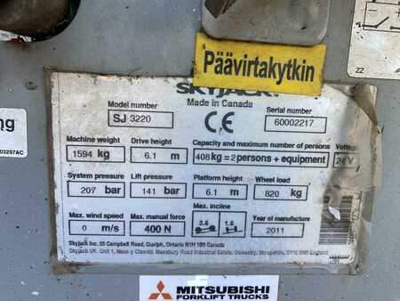 Saksinostimet 2011  Skyjack SJ3219 (9)