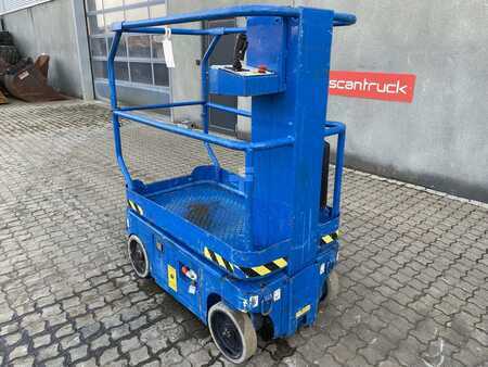 Speciální stroje 2007  Snorkel TM12 (2)