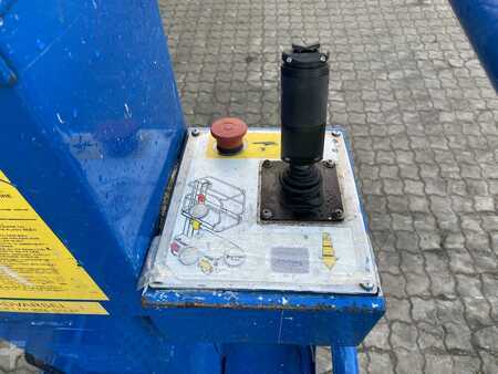 Speciální stroje 2007  Snorkel TM12 (3)