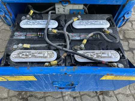 Speciální stroje 2007  Snorkel TM12 (8)