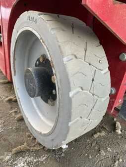 Ollós munka emelvény 2020  Mantall XE80N (6)