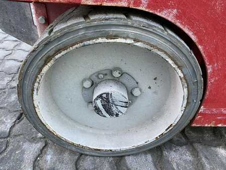 Piattaforme aeree a pantografo 2020  Mantall XE140W (7)