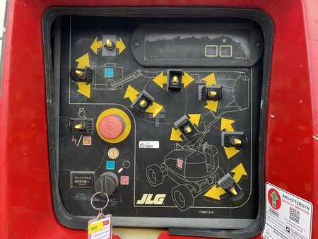 Gelenkteleskopbühne 2007  JLG 800AJ (9)