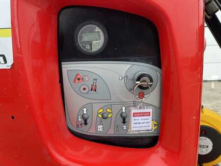 Spesielle enheter 2012  Manitou 100VJR (9)