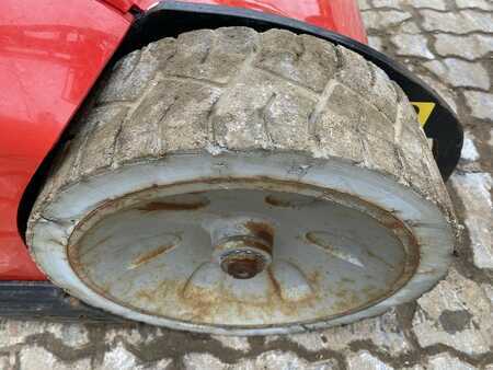 Spesielle enheter 2012  Manitou 100VJR (6)