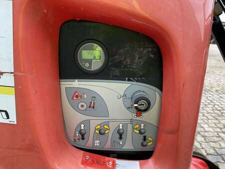 Spesielle enheter 2012  Manitou 100VJR (9)