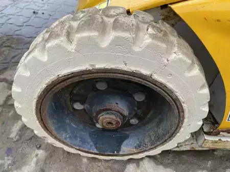 Spezialgeräte 2005  Haulotte STAR 10 (7)