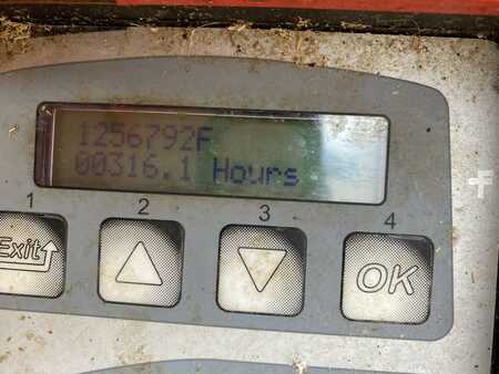 Pracovní plošina s nůžkovým zdvihem 2015  Manitou 78SEC (10)